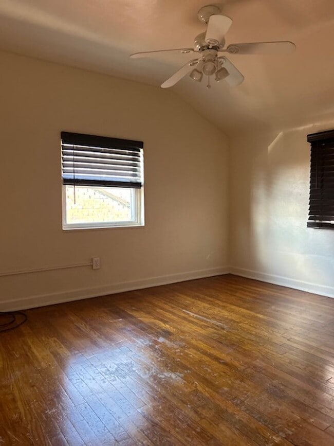 Building Photo - Affordable & Convenient Rental in Wilkinsburg