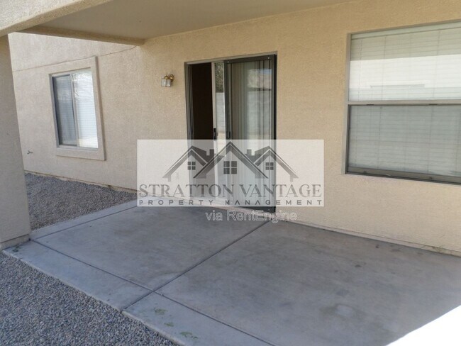 Building Photo - 7182 W Stella Ave