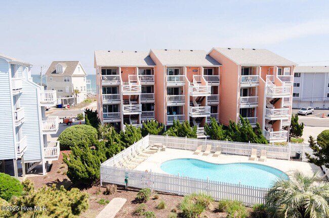 Building Photo - 1618 Canal Dr