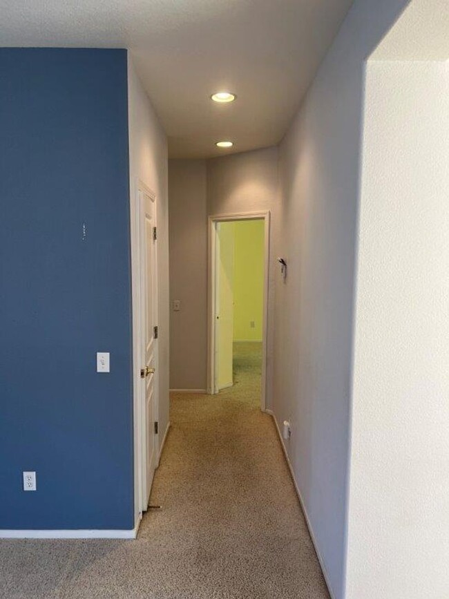 Building Photo - Exclusive Diamond Grove Gated Senior Commu...