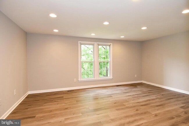Building Photo - 14488 Black Horse Ct