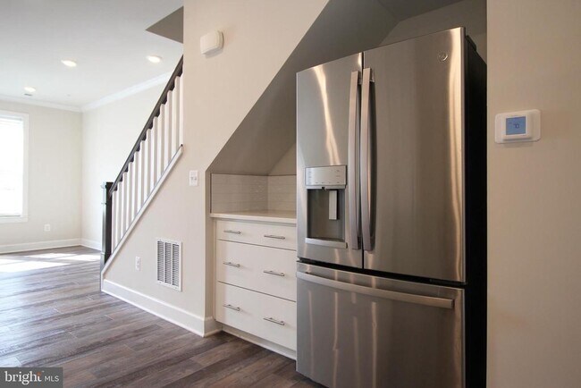 Building Photo - 14911 River Walk Way