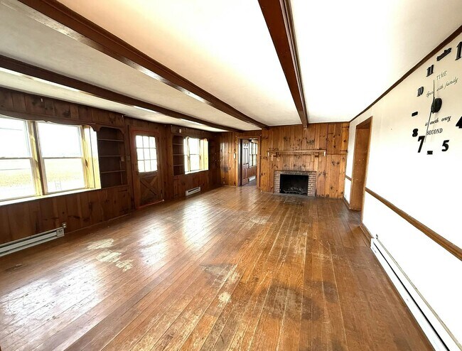 Building Photo - 109 High Mountain Rd