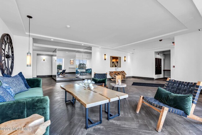 Building Photo - 10 Ocean Blvd