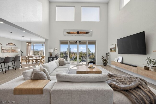 Building Photo - 6480 Castalnova Bend Dr