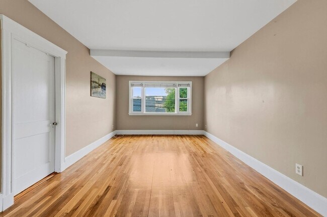Building Photo - 152-154 Palmer Street Unit 2