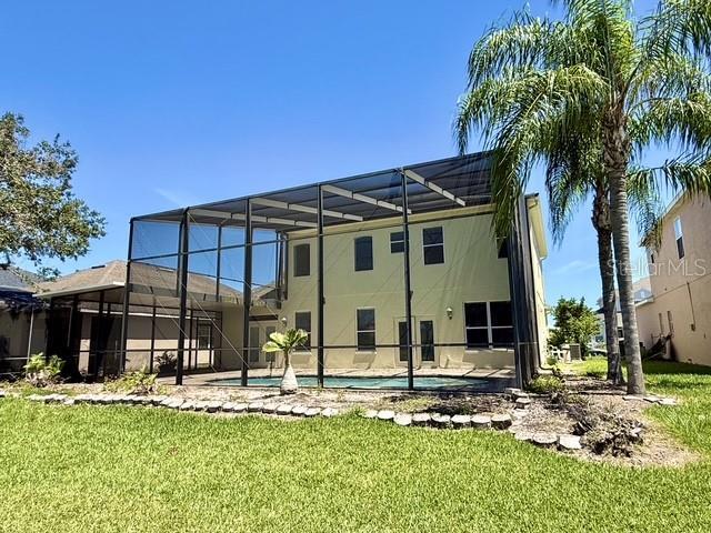Building Photo - 2300 The Oaks Blvd