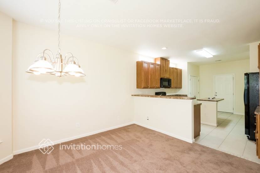 Building Photo - 1217 Hammond Dr