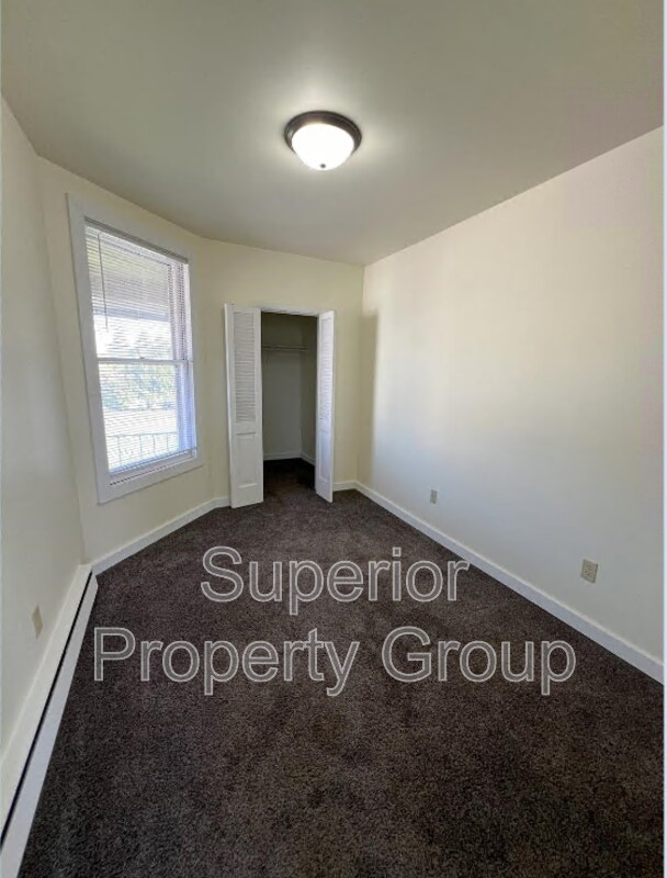 Building Photo - 200 Washington St