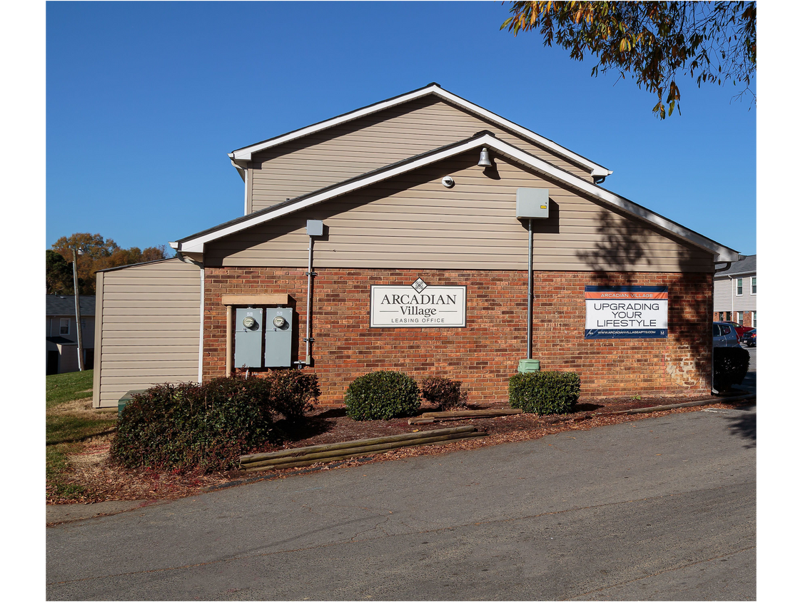 Arcadian Village Charlotte