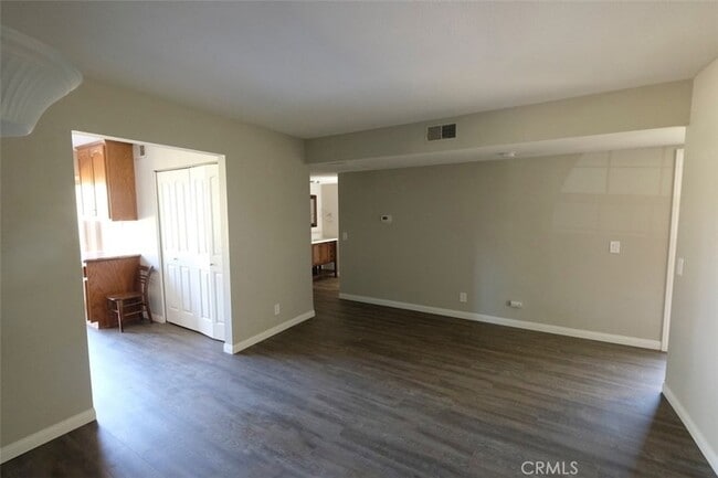 Building Photo - 318 S San Dimas Canyon Rd