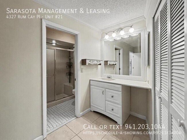 Building Photo - 4327 Rum Cay Pl