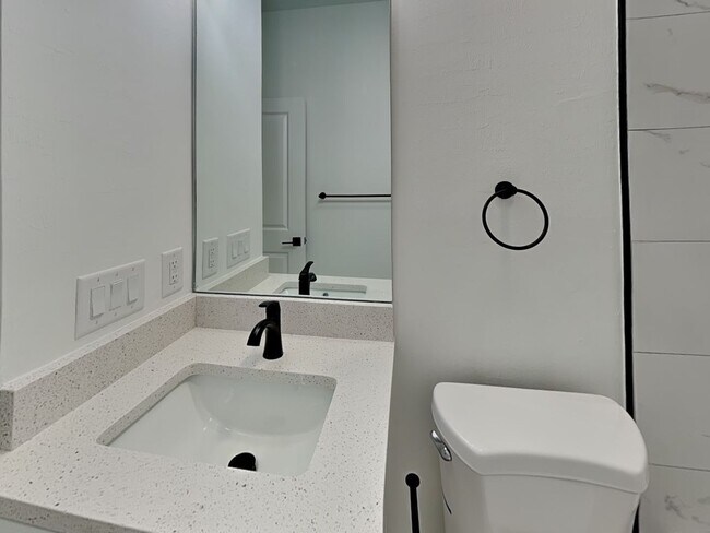 Building Photo - 4911 28th St SW