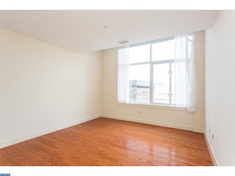 Building Photo - 23 S 23rd St