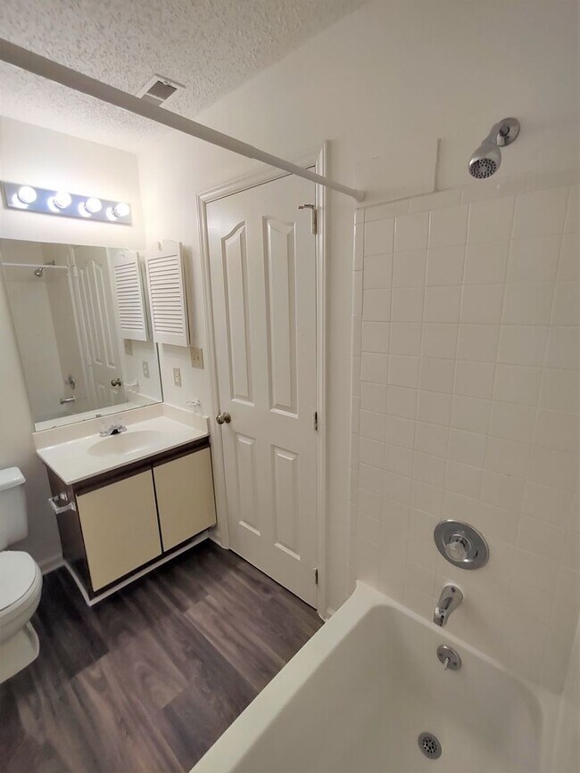 Building Photo - 7366 Rose Terrace Ct