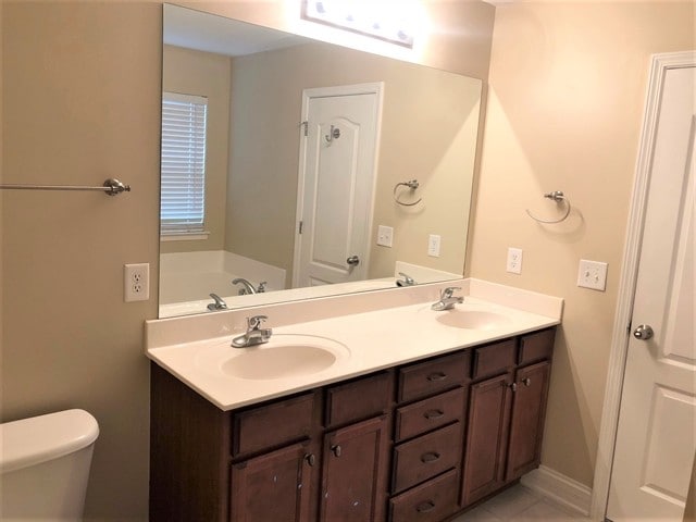 Building Photo - 1325 Sunray Dr