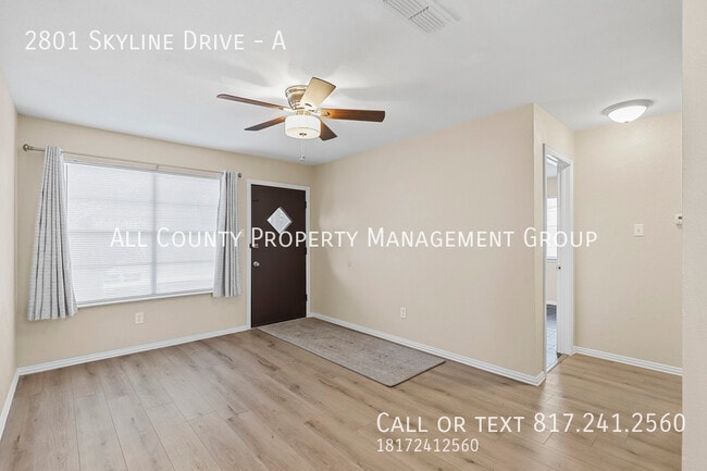 Building Photo - 2801 Skyline Dr