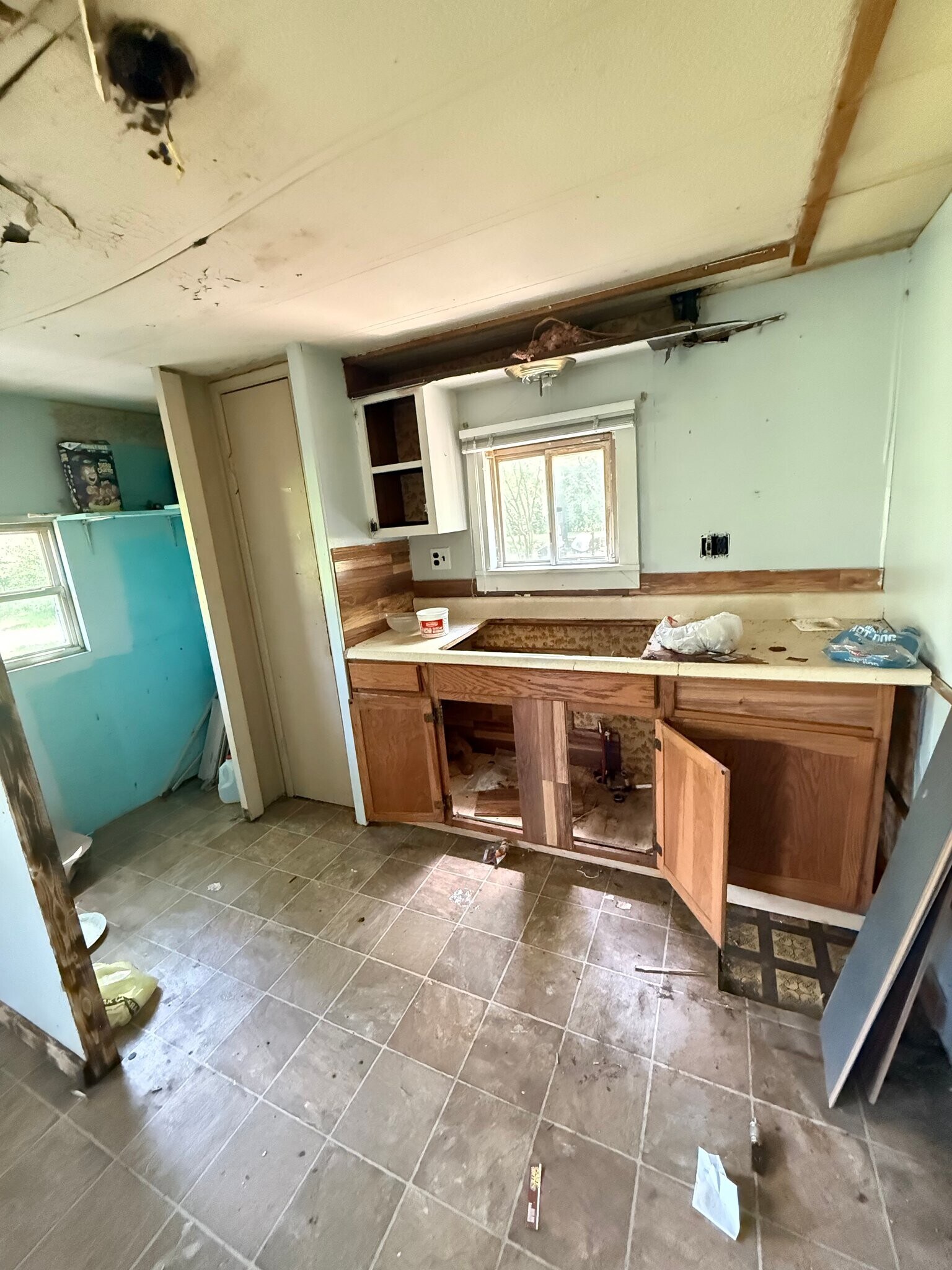 Building Photo - 1404 Rumbaugh Ln