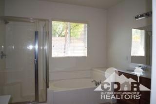 Building Photo - 41098 Dover Ct