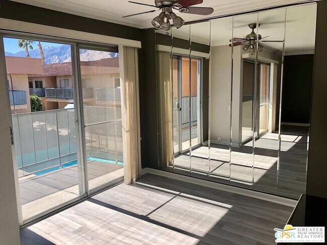 Building Photo - 400 N Sunrise Way