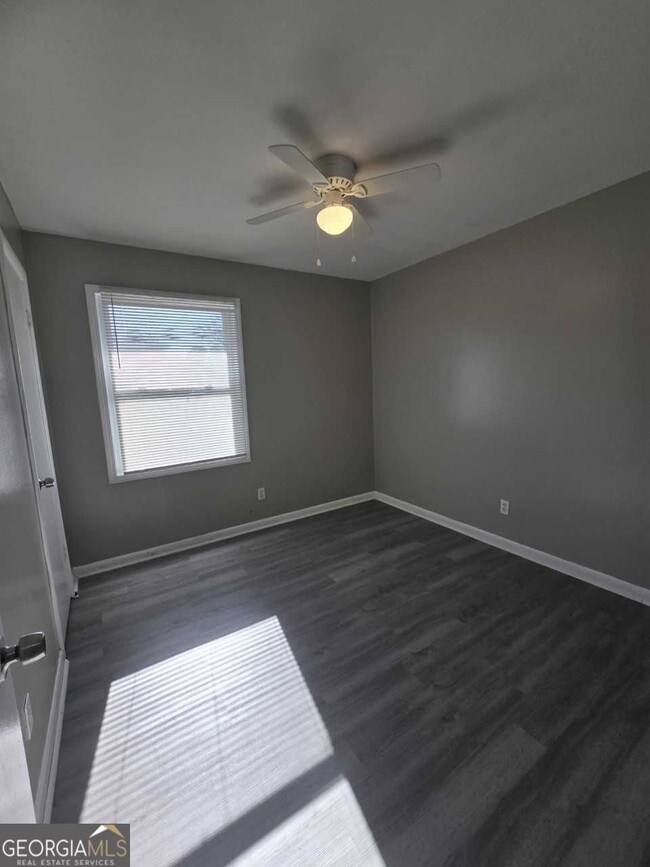 Building Photo - 468 Morrow Rd