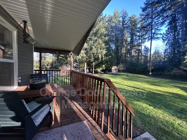 Building Photo - 9904 42nd St Ct NW