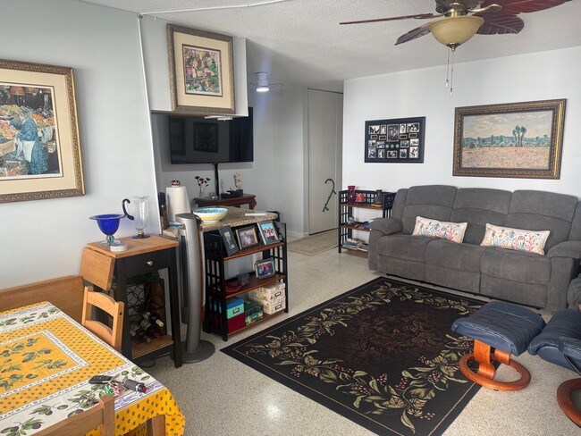 Building Photo - 3600 N Ocean Dr