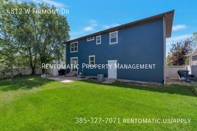 Building Photo - 4812 Firmont Dr