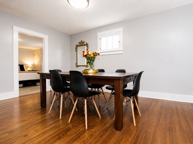 Building Photo - Charming 4BR Bungalow with Finished Basement & Fenced Yard