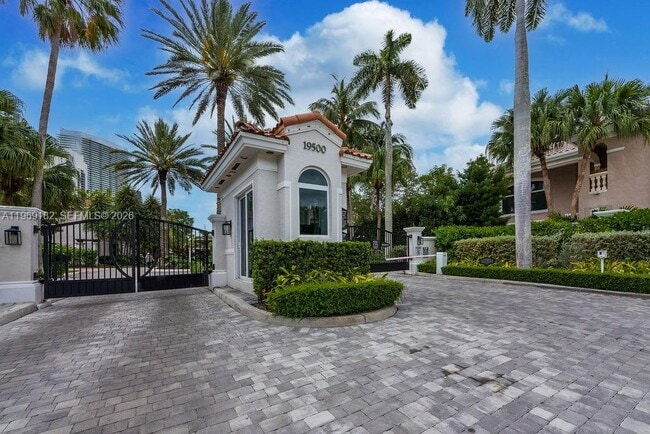 Building Photo - 3949 194th Ln