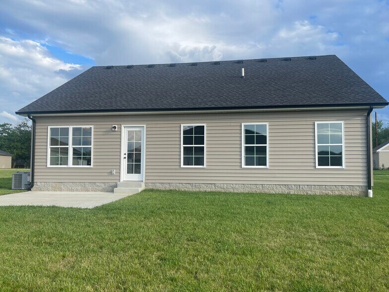 Building Photo - 715 Alexander Way
