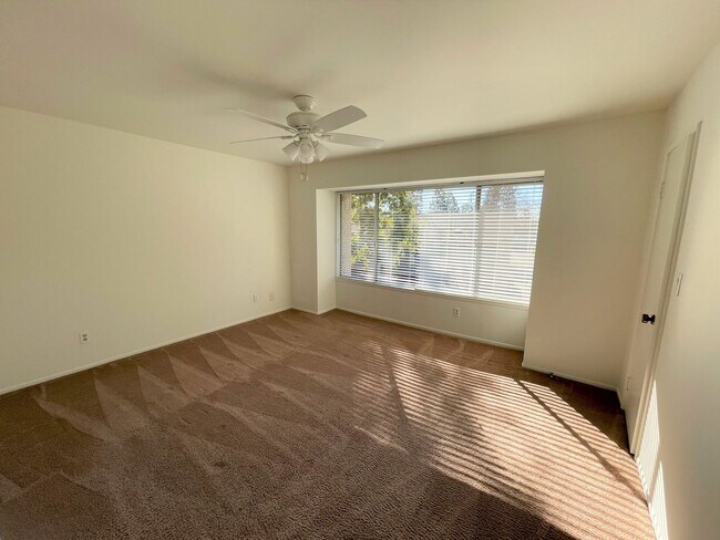 Building Photo - Todd Ranch Townhome- Enjoy The Community Pool!