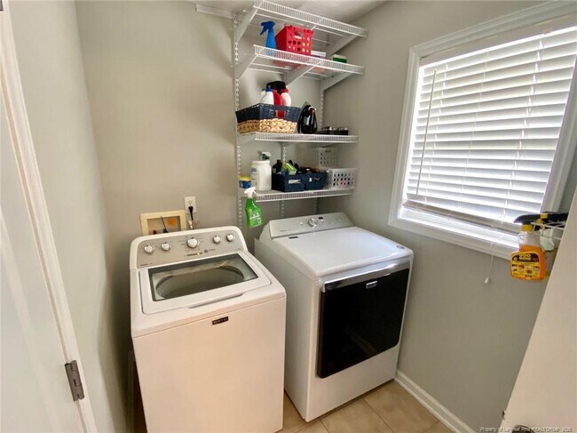 Building Photo - 3705 Lockerbie Ct