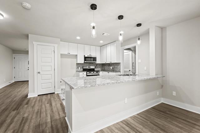 Building Photo - 5629 Maceo Ln