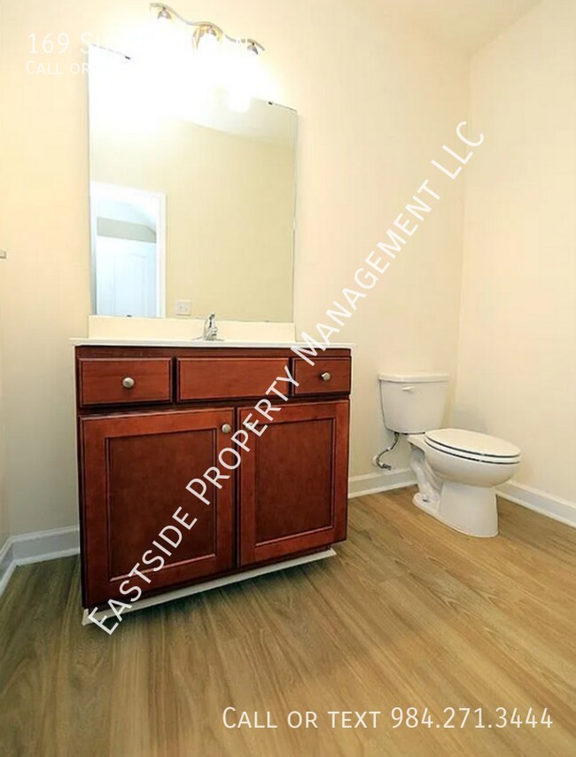 Building Photo - 169 Sunnyview Ln