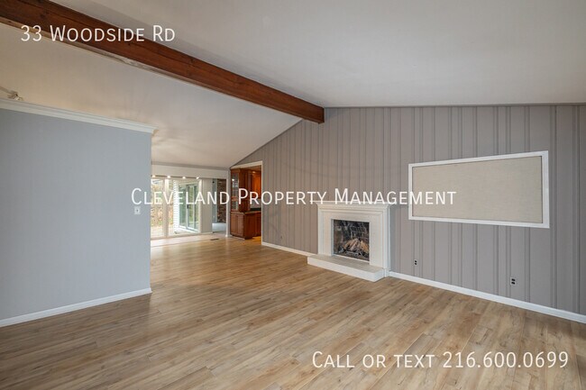 Building Photo - 33 Woodside Rd