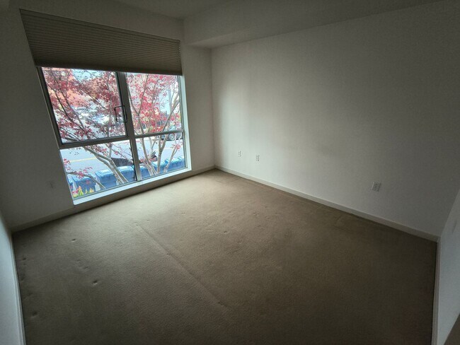 Building Photo - $500 MOVE IN SPECIAL!!! LUXURY 2 BEDROOM CONDO IN DOWNTOWN WALNUT CREEK, CA!