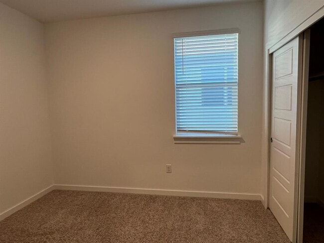 Building Photo - 14213 Cantarra Dr