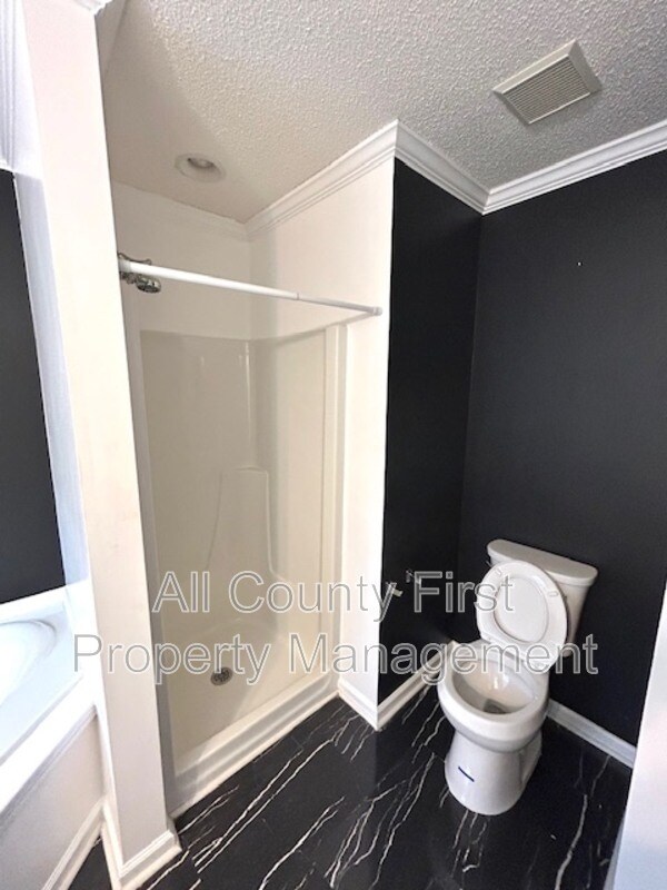 Building Photo - 4564 Parkview Square