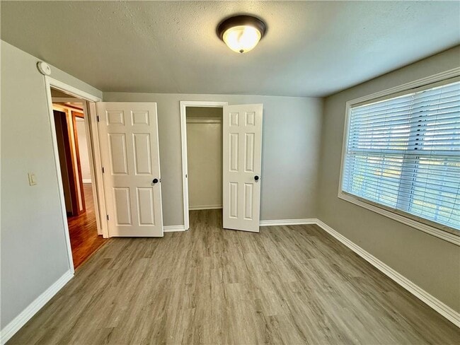 Building Photo - 2531 Tina's Crossing