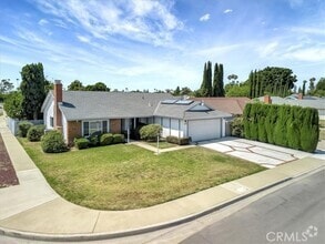 Building Photo - 14461 Silverbrook Dr