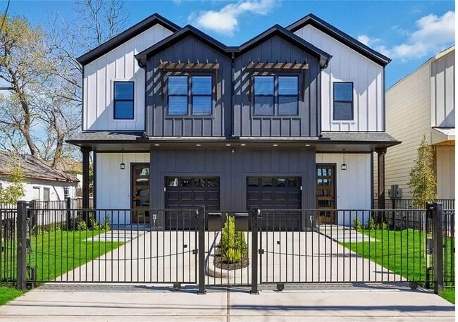 Building Photo - 4117 Shelby Cir