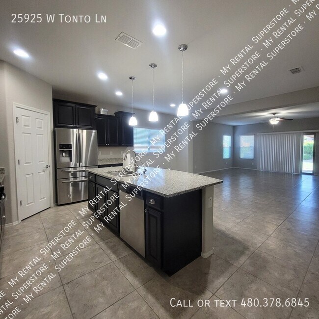 Building Photo - 25925 W Tonto Ln
