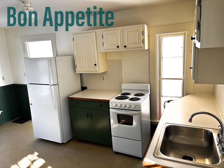 Building Photo - 50 Grove St