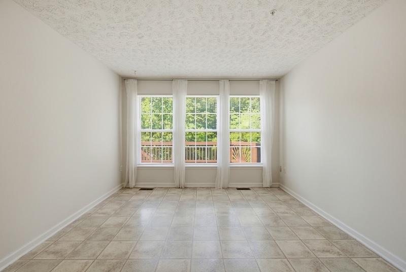 Building Photo - 514 Sourghum Ct
