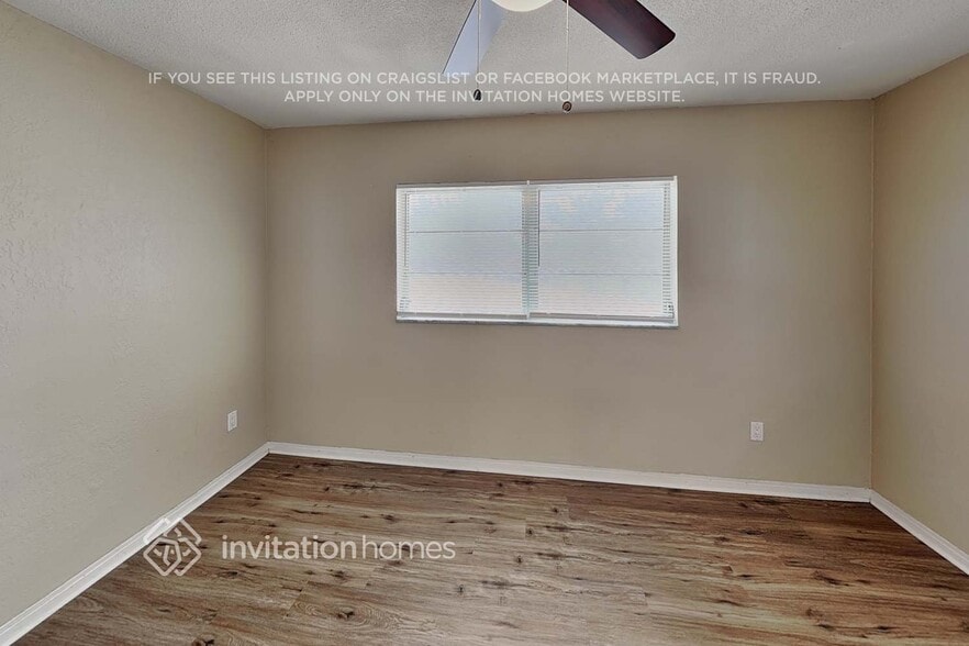 Building Photo - 14298 Hetrick Cir S