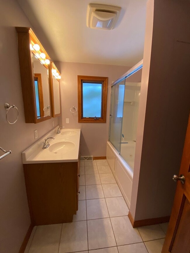 Building Photo - 42 W Toledo St