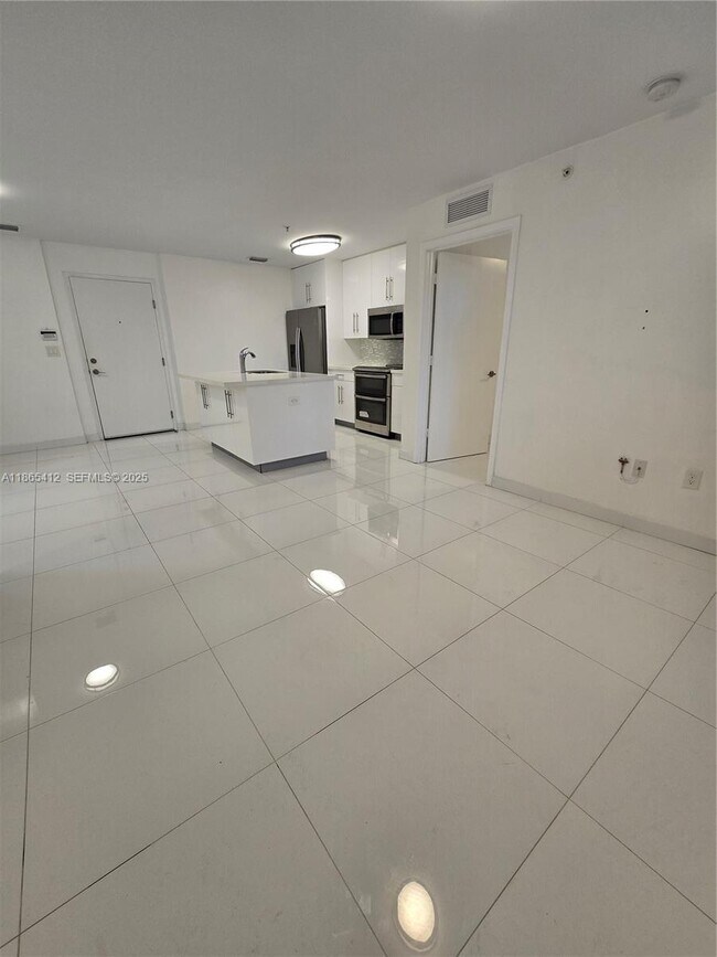 Building Photo - 2651 NE 212th Terrace