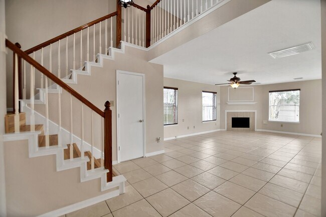 Building Photo - 2939 Sailors Moon Dr