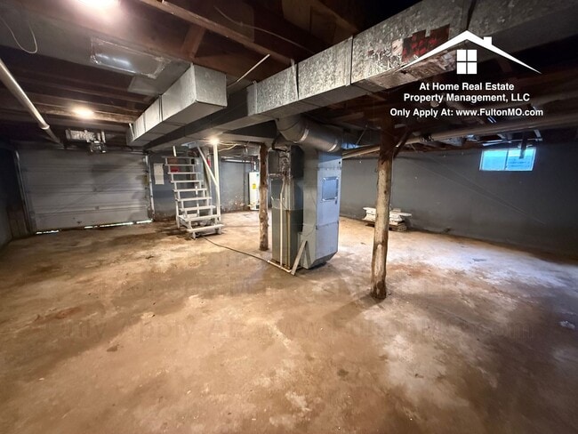 Building Photo - 1502 Forest Ave